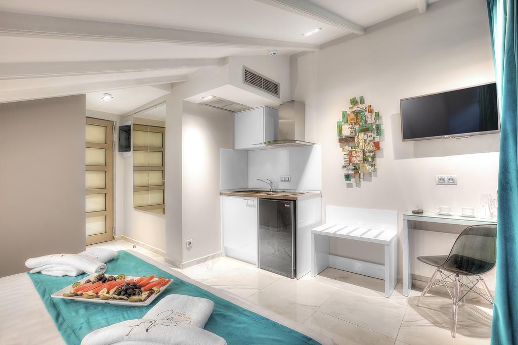 Art Boutique Suites Pefkochori Eksteriør billede