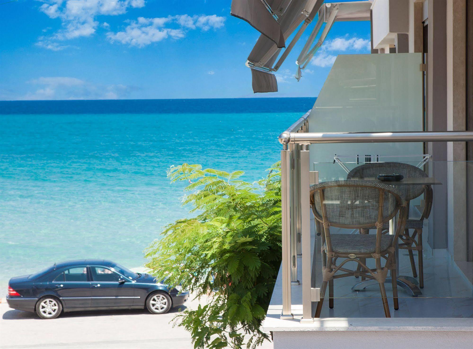 Art Boutique Suites Pefkochori Eksteriør billede